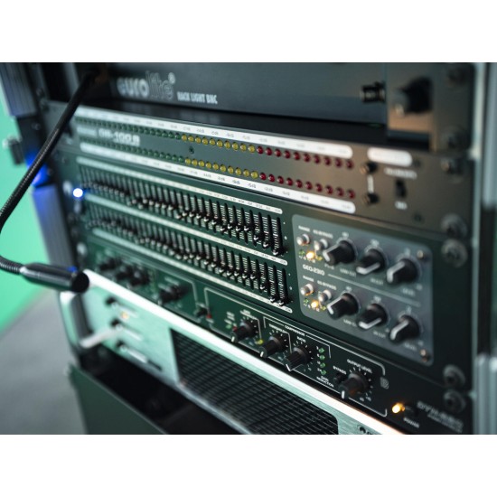 Amplificatore Professionale Class-D 2.1 OMNITRONIC A-3603, Potenza 3600W per Eventi e Locali