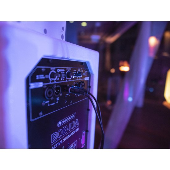 Omnitronic BOB-10A Subwoofer Attivo Bianco con DSP e Bluetooth - 900W per DJ e Eventi