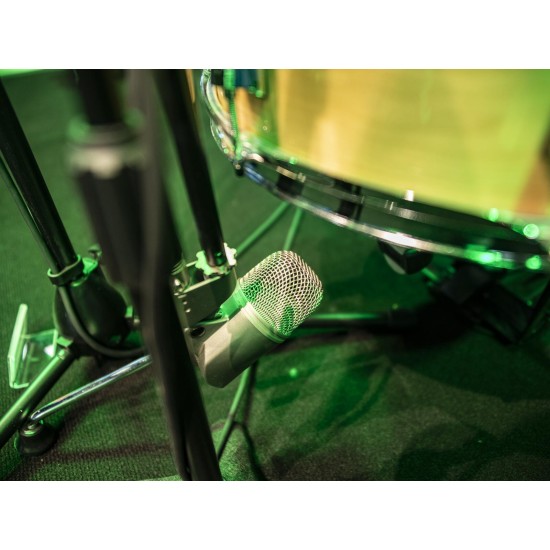 OMNITRONIC MIC 77M Microfono Dinamico Cardioide per Tom e Rullante - Ideale per Palco e Studio