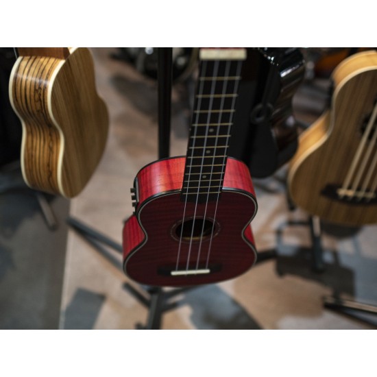 Ukulele Soprano UK-100 rosso fiammato