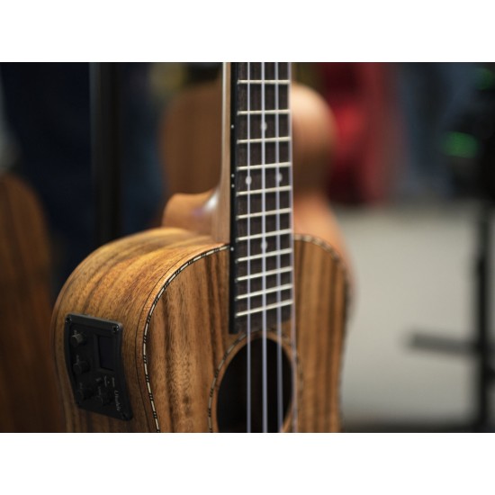 Ukulele UK-300 Tenore color mango