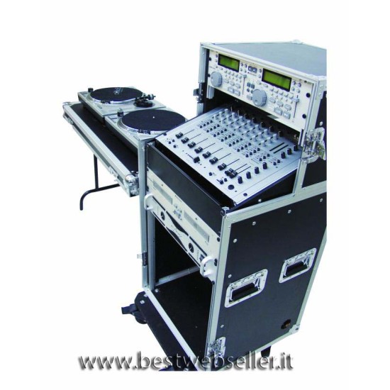 Special stage case Pro with castors Special stage case Pro with castors
