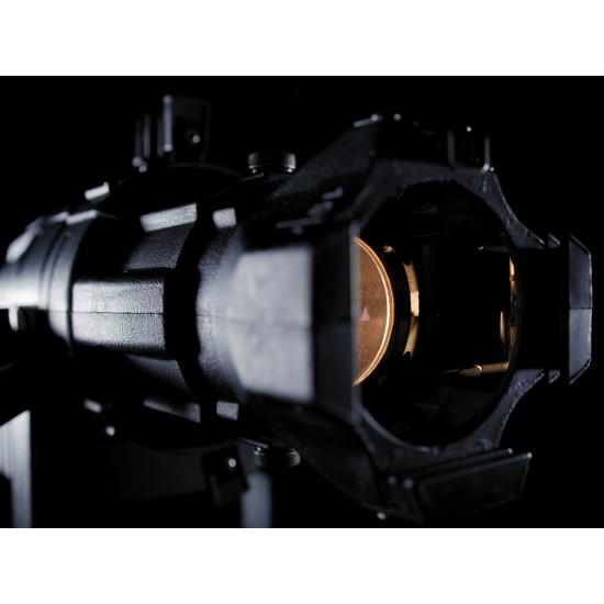 EUROLITE LED PFE-20 WW: Spot Profilato Nero con LED COB 20W per Illuminazione Scenografica