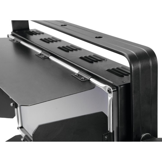 EUROLITE LED PLL-360: Pannello LED 6000K per Illuminazione Professionale