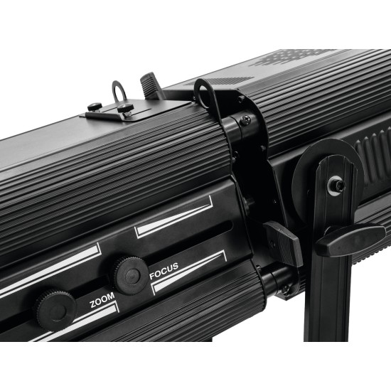 Proiettore LED Profilato EUROLITE PFE-250 3000K con Zoom e Effetti DMX