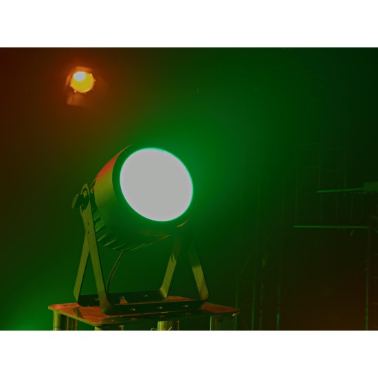 EUROLITE LED Theatre COB 200 RGBAL: Spotlight Professionale con Effetti Wash e Stroboscopici