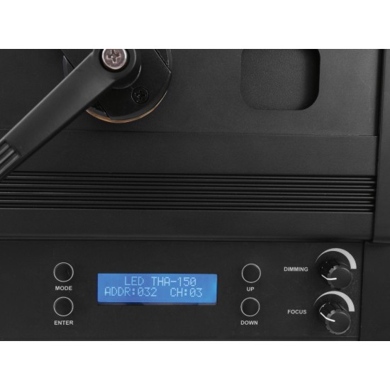 EUROLITE LED THA-150F: Proiettore Fresnel per Illuminazione Teatrale con Zoom Motorizzato