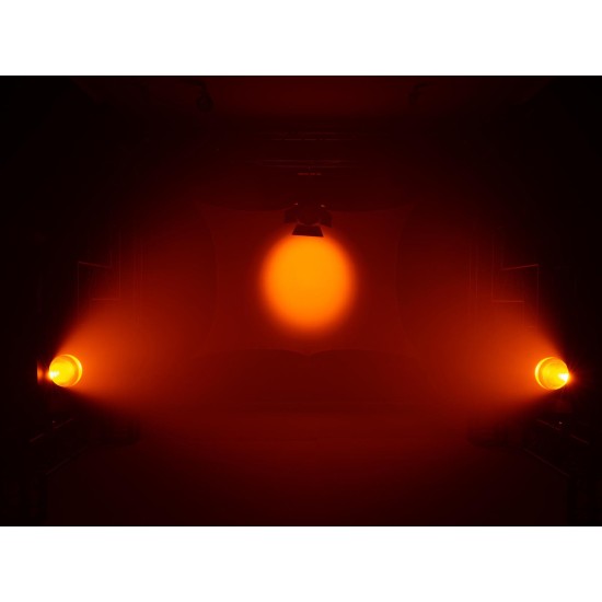 EUROLITE LED THA-150F: Proiettore Fresnel per Illuminazione Teatrale con Zoom Motorizzato