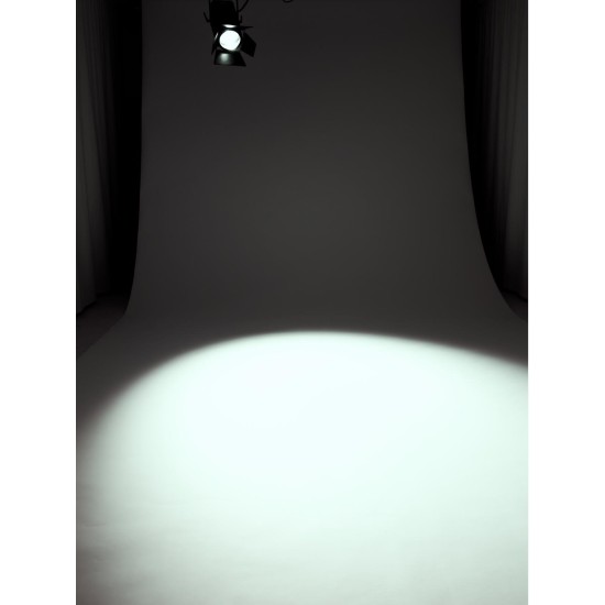 EUROLITE LED THA-250F: Proiettore Fresnel da Palco con Luce Calda 200W, CRI >90