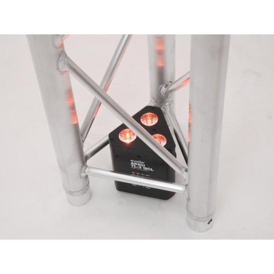 EUROLITE AKKU TL-3 QCL RGB+UV: Proiettore LED Trusslight a Batteria per Effetti di Luce Professionali