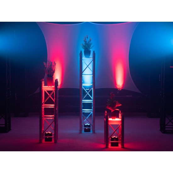 EUROLITE AKKU TL-3 QCL RGB+UV: Proiettore LED Trusslight a Batteria per Effetti di Luce Professionali