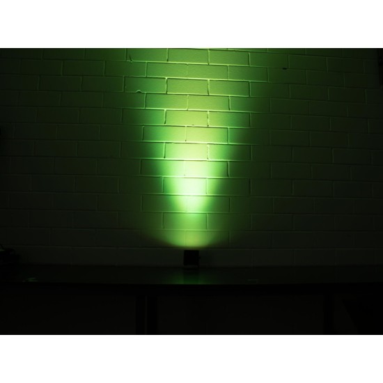 EUROLITE AKKU Mini IP UP-4 QCL Spot MK2 Uplight LED RGBW a Batteria IP65 con Telecomando