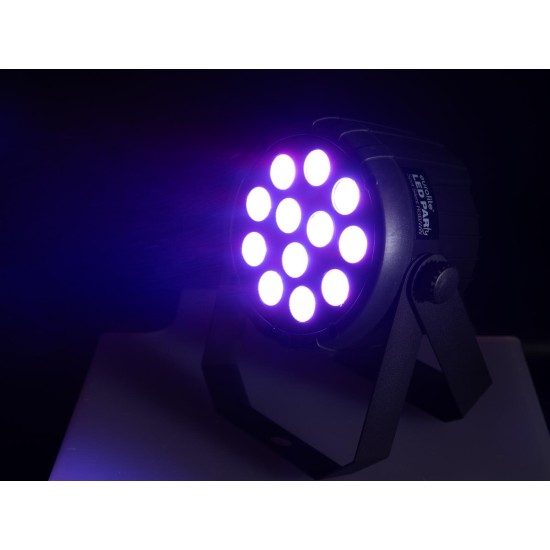Set EUROLITE 4x LED PARty Spot RGB/WW Silenzioso con Borsa - Illuminazione Scenografica DMX