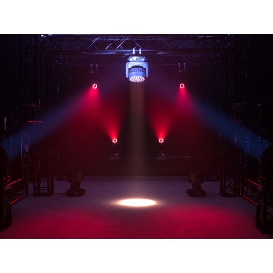 EUROLITE LED TMH-W555: Testa Mobile Wash Zoom RGBW con 37 LED per Effetti Scenografici