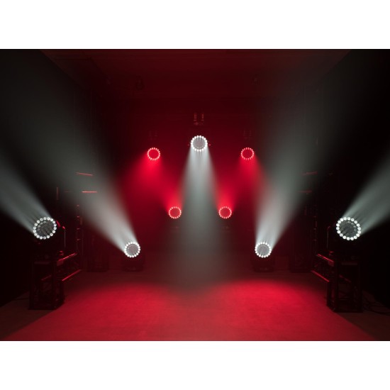 EUROLITE LED TMH-W555: Testa Mobile Wash Zoom RGBW con 37 LED per Effetti Scenografici