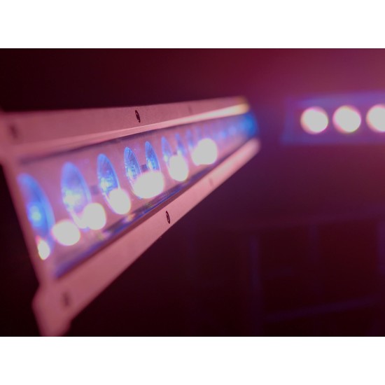 EUROLITE LED IP T-PIX 18 QCL Bar - Barra LED RGBW IP65 con Controllo Pixel