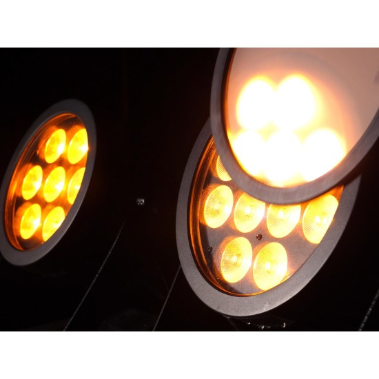 Proiettore LED Eurolite IP PAR 7x9W SCL: Effetti di Luce RGB/CW/WW/A/UV per Palco