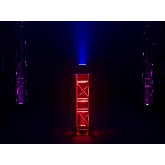 EUROLITE LED IP TL-3 QCL Trusslight RGBW 30W per Illuminazione Scenografica Esterna
