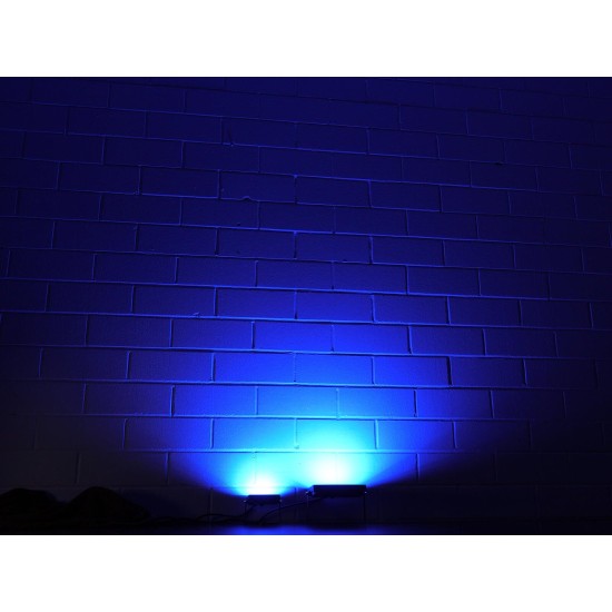 Proiettore LED IP65 da Esterno RGB EUROLITE FL-30 con Telecomando IR