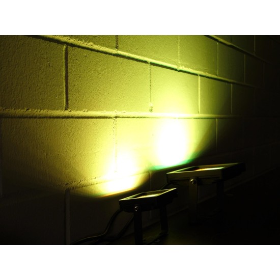 Proiettore LED IP65 da Esterno RGB EUROLITE FL-30 con Telecomando IR