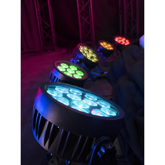 EUROLITE LED 7C-12 Silent Slim Spot - Proiettore LED da Palco Compatto con Raffreddamento Silenzioso