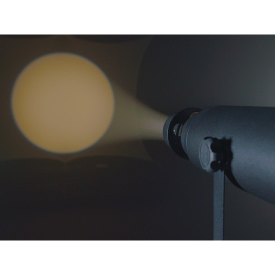 EUROLITE LED PST-30 3000K: Spot LED Bianco Caldo per Eventi e Allestimenti