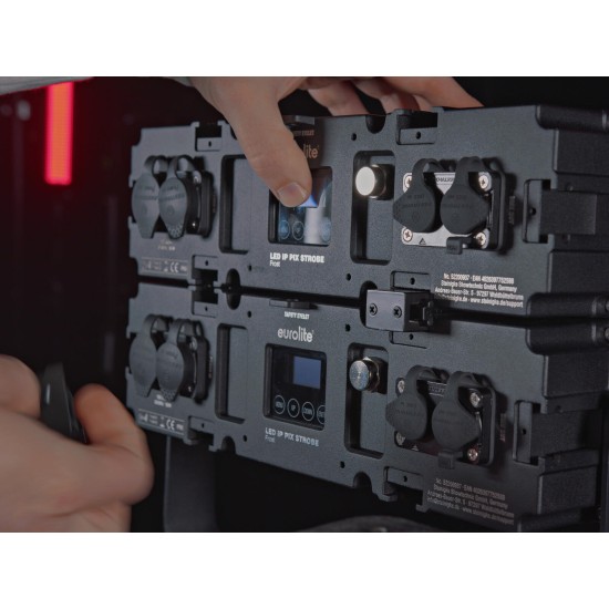 Eurolite LED IP PIX Strobe Frost 5pin - Riflettore LED per Effetti Scenografici