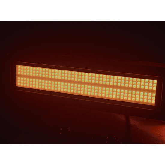 Eurolite LED IP PIX Strobe Frost 5pin - Riflettore LED per Effetti Scenografici