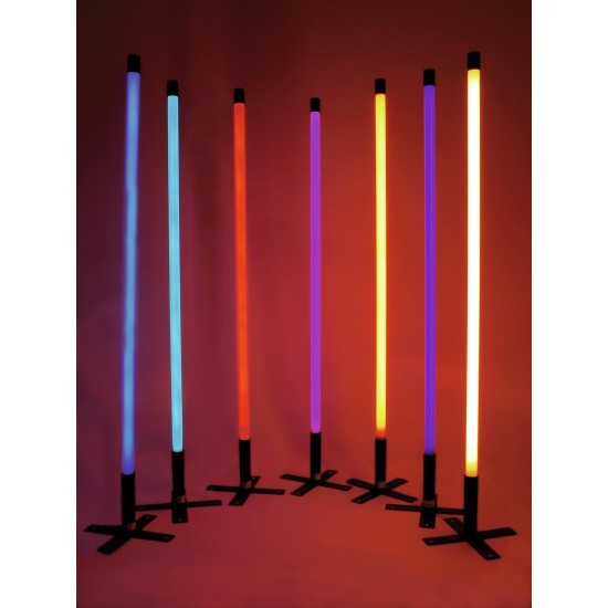 Barra Luminosa EUROLITE T8 36W 134 cm Viola - Proiettore LED Professionale