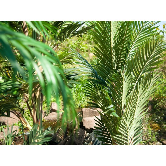 Palma di Kentia Artificiale EUROPALMS 140 cm con Tronco Naturale e Fronde Realistiche