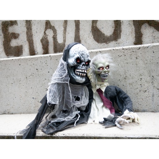 Zombie Halloween Animato Theo con Effetti Luce e Suono - EUROPALMS, 67 cm