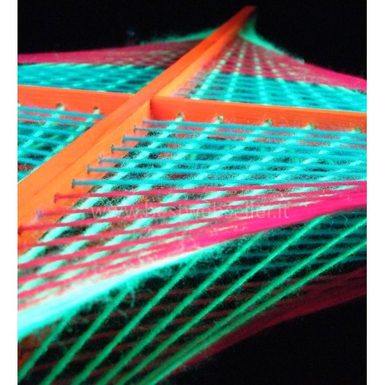 Tela String Art Reagente Agli UV Wood Glow Fluo - MOD1