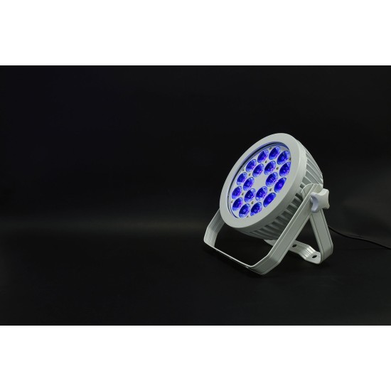 Faro LED Silenzioso 18 x 12W RGBWA/UV per Eventi e Ambienti Silenziosi