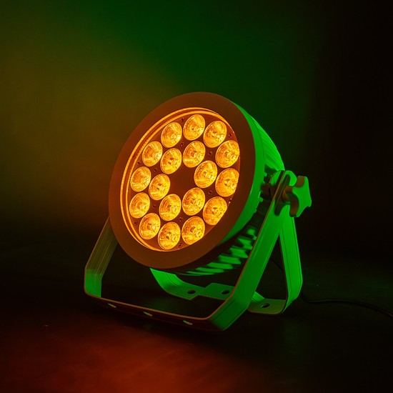 Faro LED Silenzioso 18 x 12W RGBWA/UV per Eventi e Ambienti Silenziosi